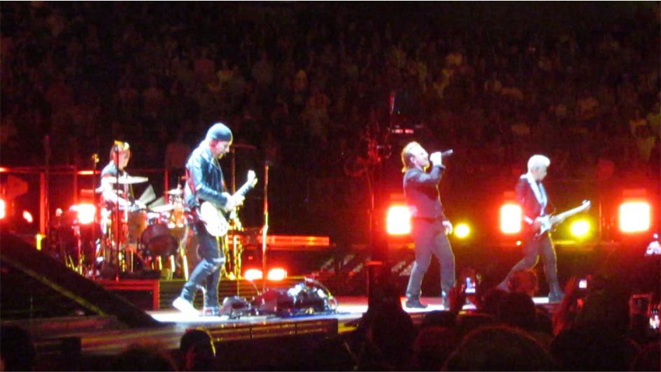 U2 "Red flag day"